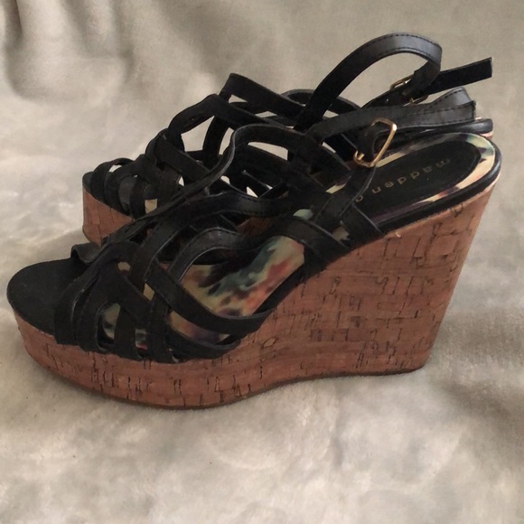 Size 7.5 Black Wedge Heels - Picture 2 of 6